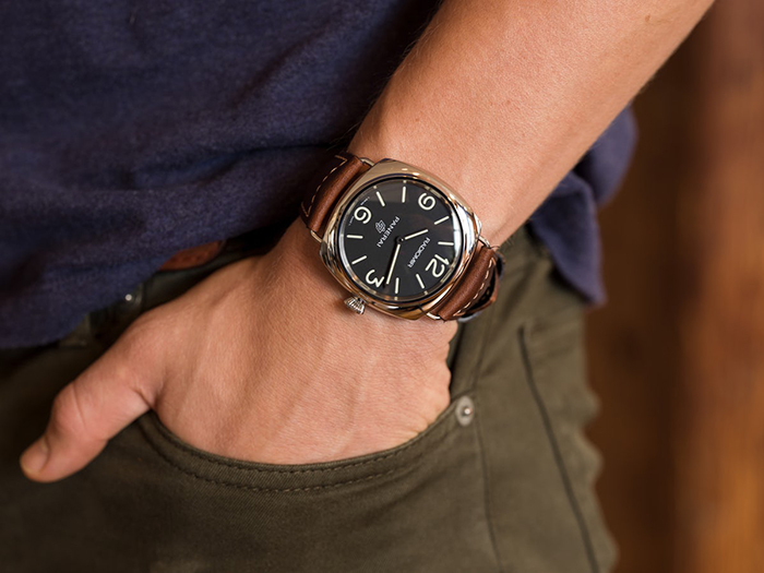 Men wearing black dials Panerai fake watches are always cool.
